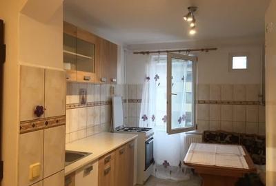 De inchiriat apartament 3 camere  Tractorul - 550 euro,85 mp. - 6