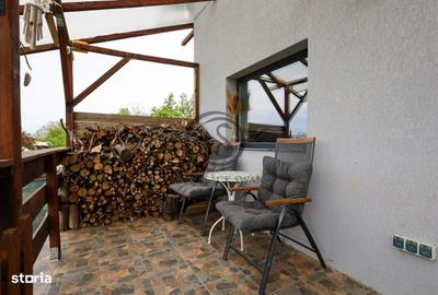 Casă cu 3 camere în Plopu - 17