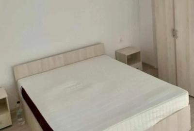 Casă cu 2 camere cu Teren 300 Mp în Central - 1