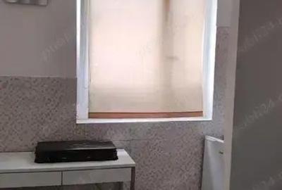 Garsonieră în Podu Roș