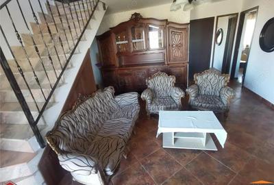 Inchiriez apartament la casa 4 camere, Gai - 2