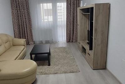 Apartament cu 2 camere decomandat, mobilat în Metalurgiei
