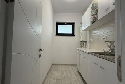 Spațiu comercial, de 47 mp, în Central - 3