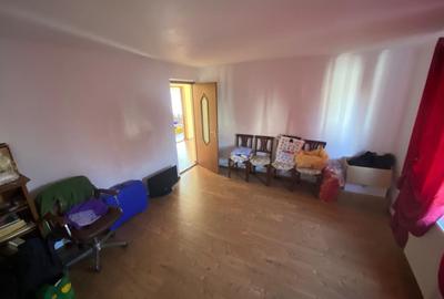 Casă individuală cu 6 camere cu Canalizare în Tigveni - 22