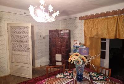 Casă cu 3 camere cu Teren 1800 Mp în Mogoșești - 5