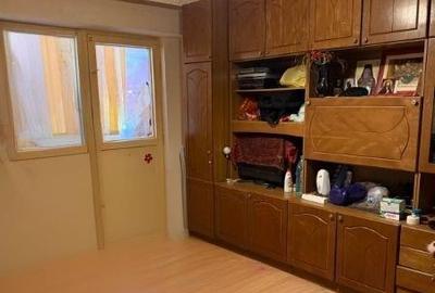 Apartament cu 2 camere decomandat în Obor