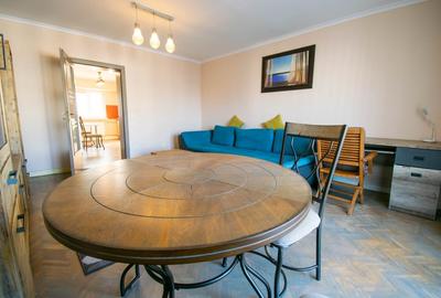 Burebista 3 camere,doua bai,mobilat si utilat ,81 mp+parcare inclusa 0%Comision - 5