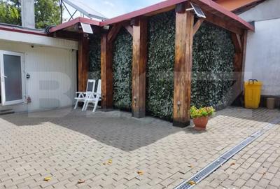 Casă cu 7 camere cu Teren 440 Mp în Poiana