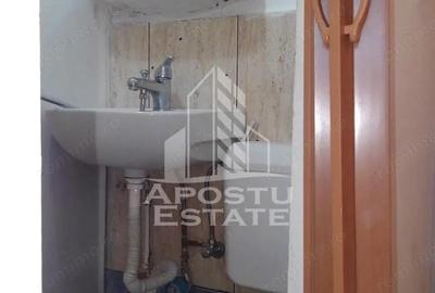 Garsonieră decomandată în Complex Studențesc - 2