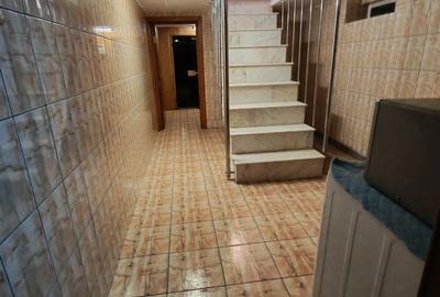 Casă cu 5 camere cu Teren 260 Mp în Colentina - 11