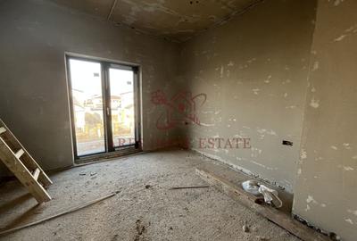 Duplex cu 4 camere cu Canalizare în Moșnița Nouă - 10