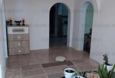 Apartament cu 4 camere decomandat, mobilat în Tractorul - 1