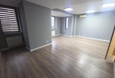 Birou, de 36 mp, în Delfinariu - 5