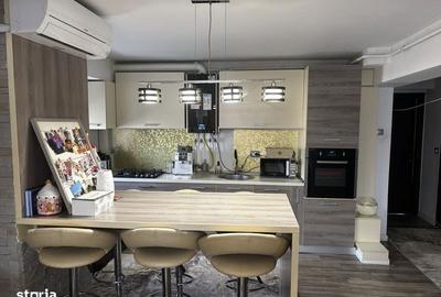 Apartament cu 3 camere decomandat în Breasta - 2