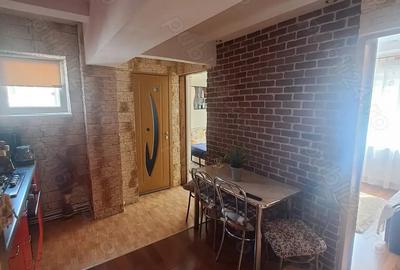 De Vanzare - Apartament cu 2 camere - 3