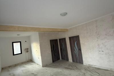 Casă individuală cu 3 camere cu Canalizare în Central - 17