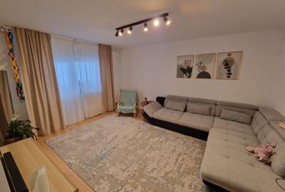 Apartament cu 4 camere decomandat în Nerva Traian - 8