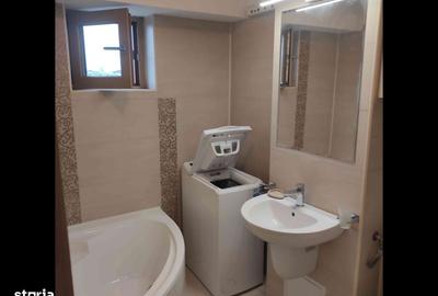 Apartament cu 3 camere decomandat în Central - 3