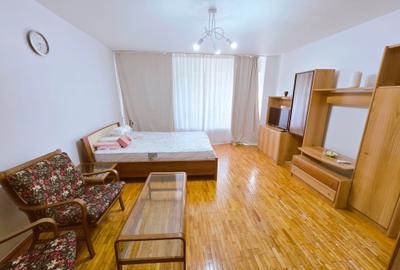 Garsoniera inchiriere Stirbei Voda bloc 1993 etajul 3/7 - 4