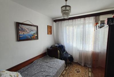 Apartament cu 3 camere semidecomandat în Vest - 7