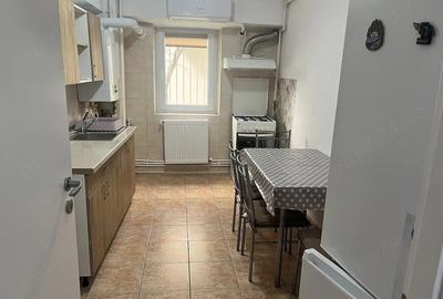 Apartament cu 2 camere decomandat, mobilat în Faleza Nord - 1
