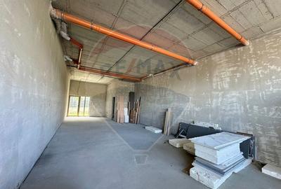 Spațiu comercial, de 70.459999084473 mp, în Florești - 3