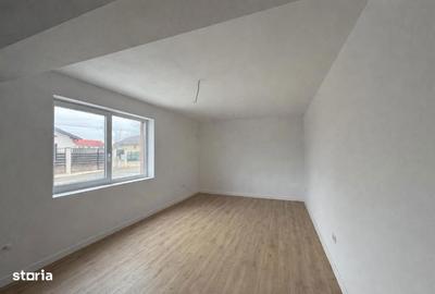 Apartament cu 3 camere decomandat în Pâclișa - 1
