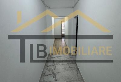 Apartament cu 2 camere decomandat în Cornișa - 11