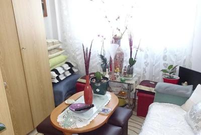 Vand apartament 2 camere decomandat in Deva, zona Micro 15, etaj 6, - 3