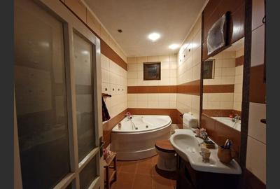 Casa cu teren de vanzare in Baita, 140m?, 4 camere, Comision 0% - 9