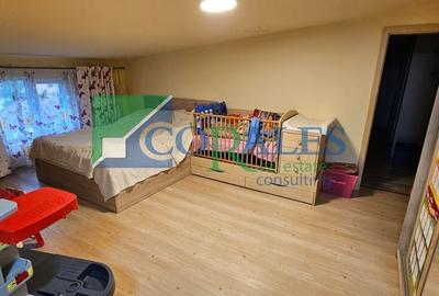 4 camere-112 mpu-Central Giroc. Ap. pe 2 nivele cu scara interioara - 8