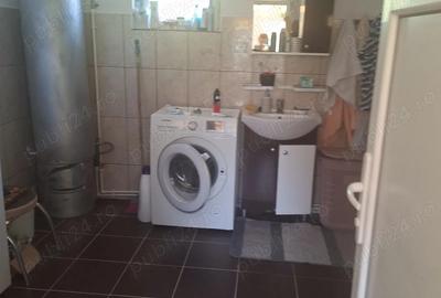 Casa de vanzare mobilata ?i utilata - 2