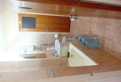 Inchiriez apartament 2 camere - 2