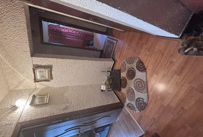 Vand apartament 2 cam decomandat, str. Dacia (zona Mall)- Targu-Jiu - 8