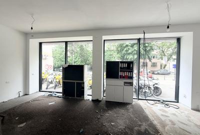 Spațiu comercial, de 122 mp, în Colentina - 8