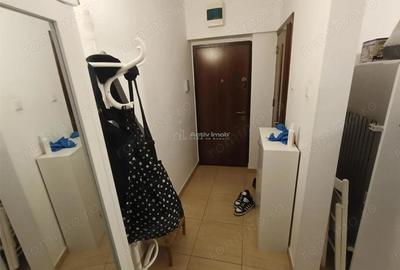Apartament cu 2 camere decomandat în Tomis I - 2