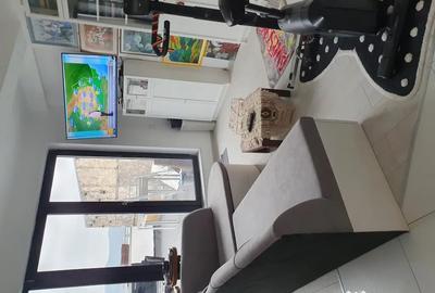 Apartament cu 2 camere decomandat în Florești - 2