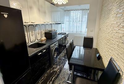Apartament cu 3 camere decomandat în Tineretului - 8