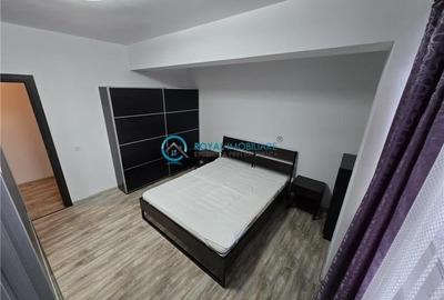 Royal Imobiliare - Vanzare apartament 3 camere zona 9 Mai - 6