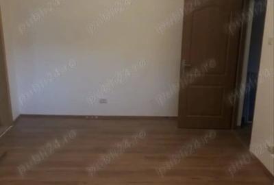 Spațiu comercial, de 30 mp, în Central - 3