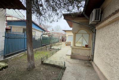 Casă cu 4 camere cu Canalizare în Semicentral - 2