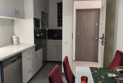Apartament cu 2 camere decomandat în Sud