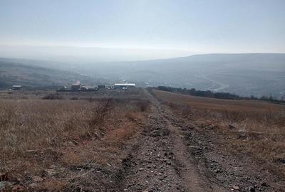 Teren de 9500 mp, în Central