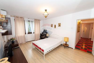 Inchiriere apartament 2 camere decomandat,  metrou 1 Decembrie 1918 Inchiriere apartament 2 camere decomandat,  metrou 1 Decembrie 1918 - 5