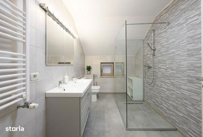 Casă cu 4 camere cu Canalizare în Geamăna