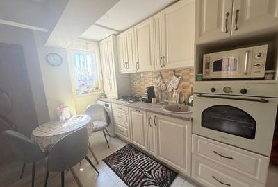 Apartament cu 3 camere în Central - 1