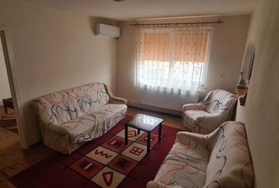 Apartament cu 2 camere semidecomandat în Central - 1