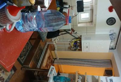 Casă cu 3 camere în Ghighiu - 1