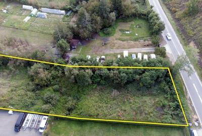 Teren de 5615 mp, în Central - 11