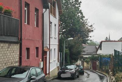 Casă în Schei - 2
